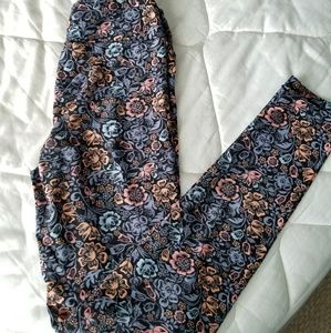 LuLaRoe OS Leggings!